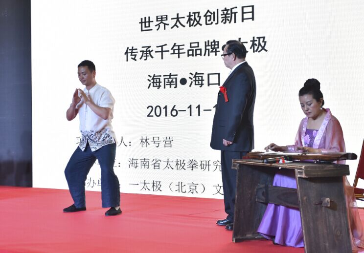 QQ圖片20160623214527.jpg