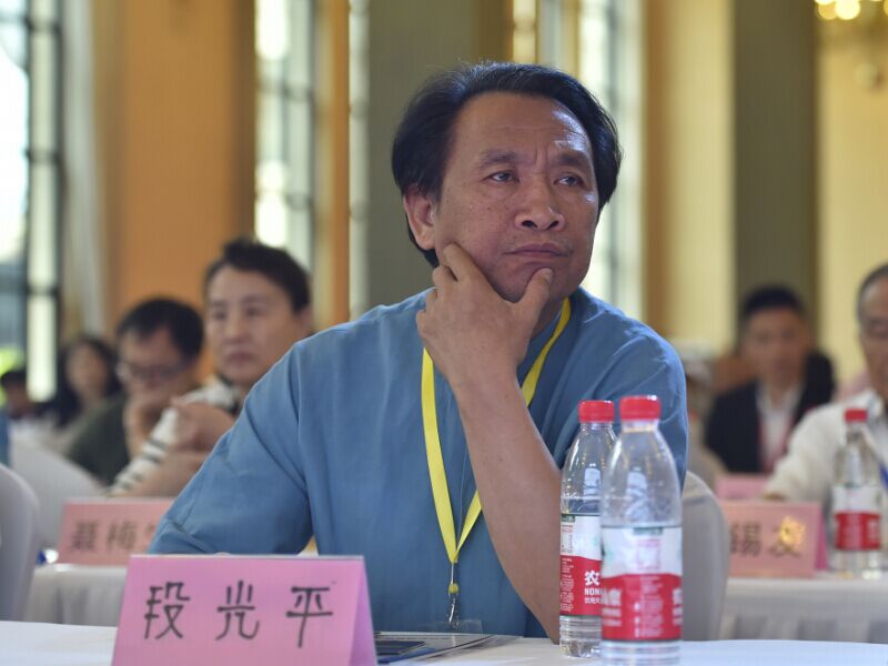 QQ圖片20160623215436.jpg